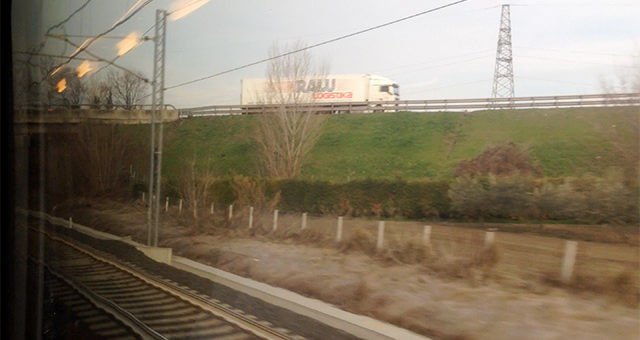 meditazione dal finestrino del treno